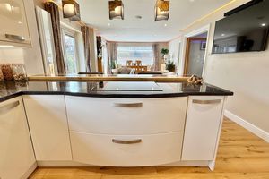 Kitchen/Dining/Family Room- click for photo gallery